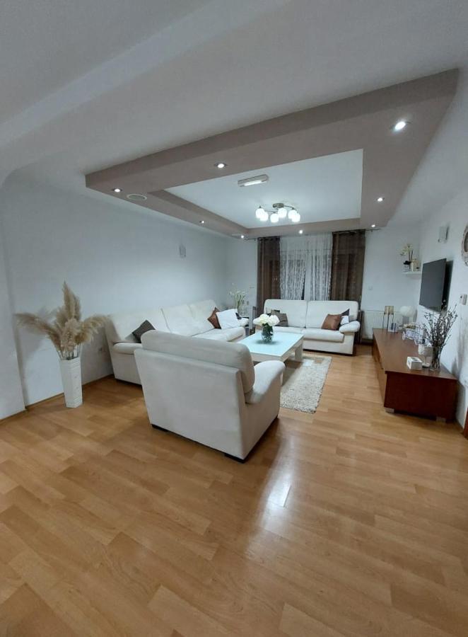 Villa Kod Bube Любушки Экстерьер фото